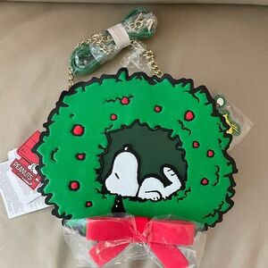 NWT*Peanuts X Loungefly Snoopy Wreath Crossbody Bag LIGHTS UP Christmas Holiday